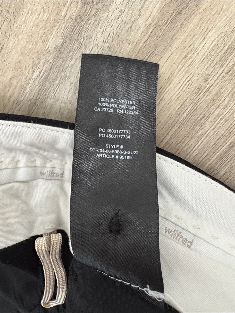Wilfred Aritzia The Effortless Pant Women Size 8 Black - Picture 5 of 8